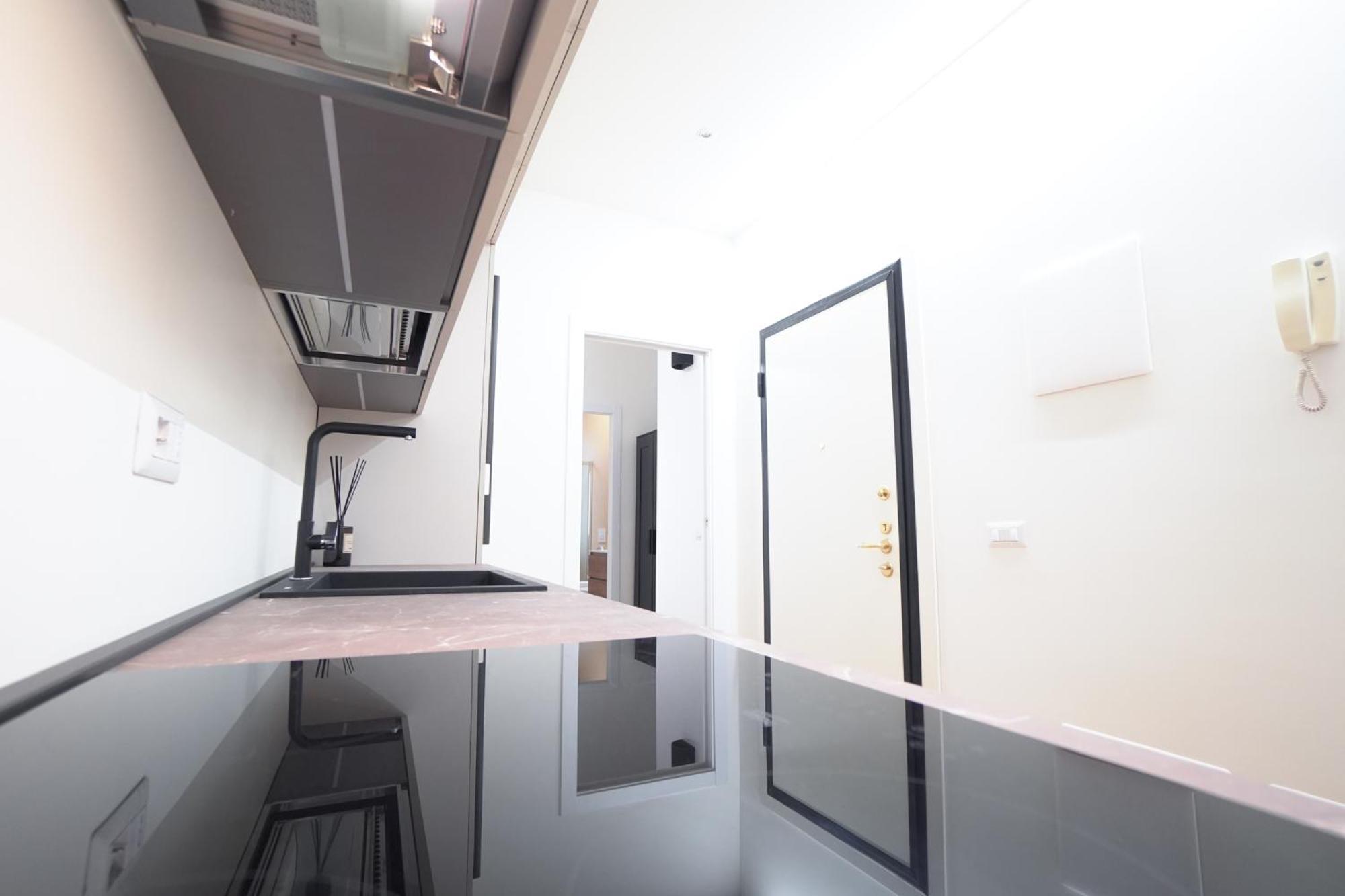 Brera Livings - Luxury Apartment, Full City Center Milaan Buitenkant foto